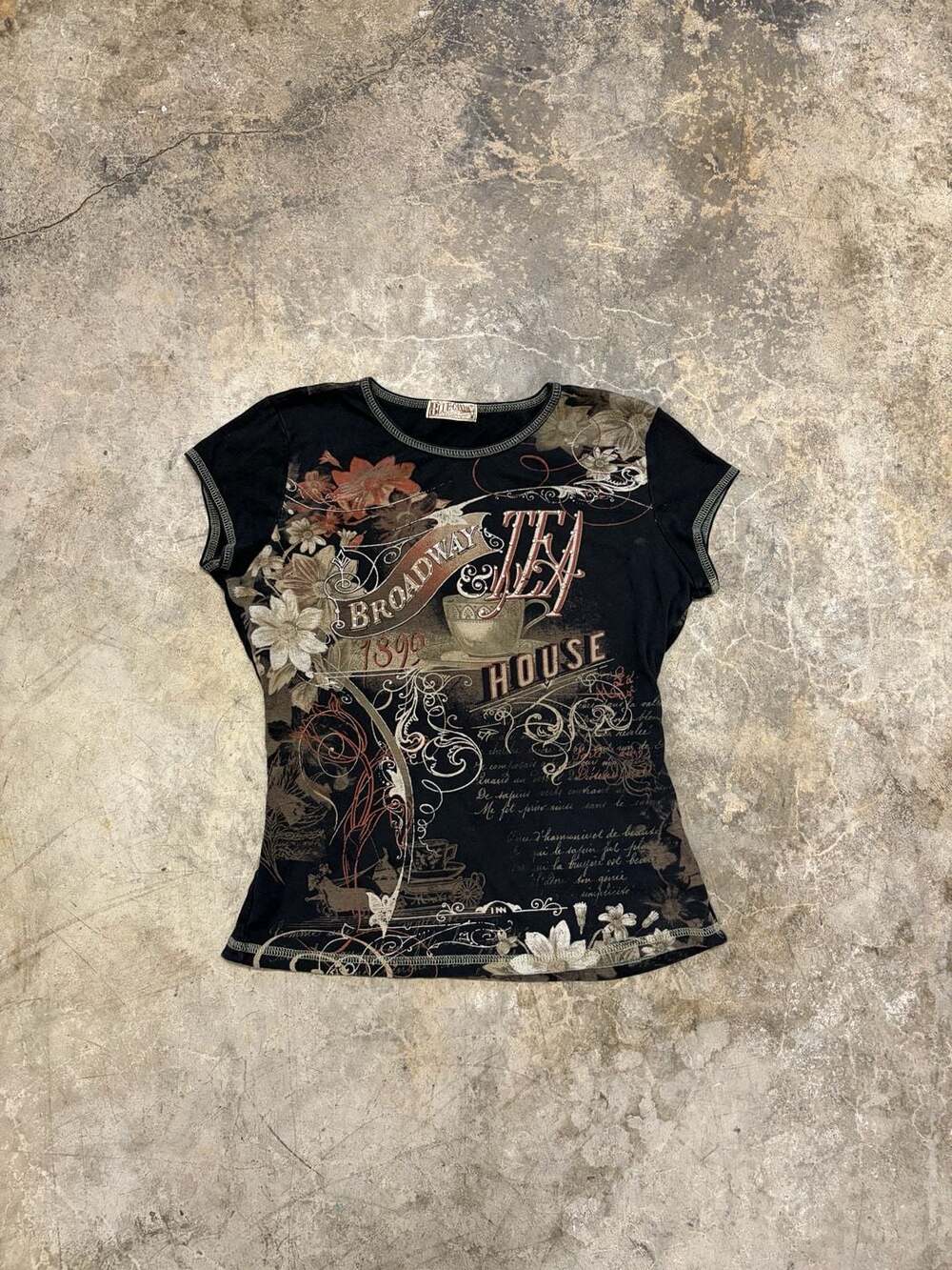 Vintage Y2K Top With Rhinestones Blue Canyon Broadway & Tea House Graphic